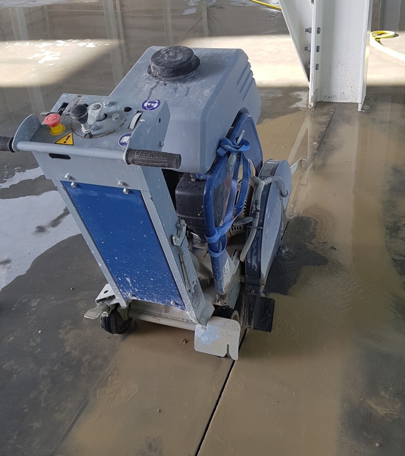 Vloerenzaagmachine